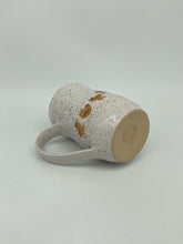 Load image into Gallery viewer, Mallard Duck Mug R (speckled)
