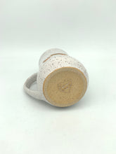 Load image into Gallery viewer, Mallard Duck Mug M (speckled)
